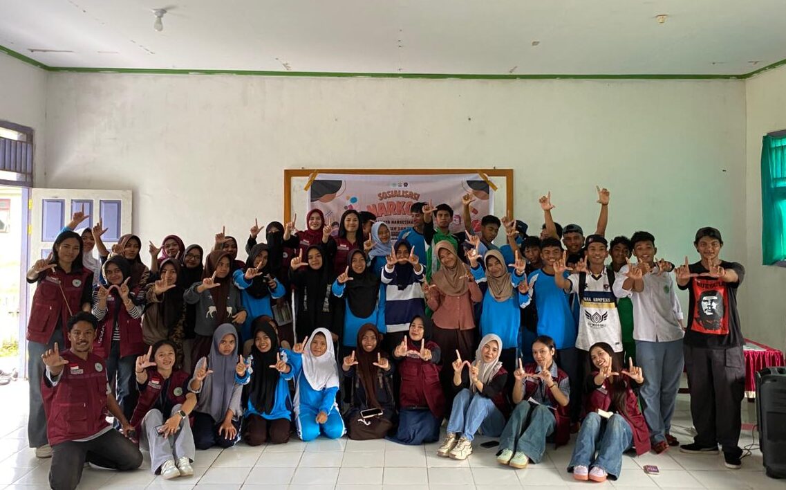 Mahasiswa KKSD UMMU Gelar Sosialisasi Bahaya Narkotika bagi Pelajar di Desa Tului